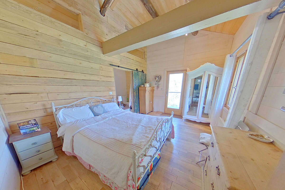 Maison à SAINT-ANTONIN-NOBLE-VAL