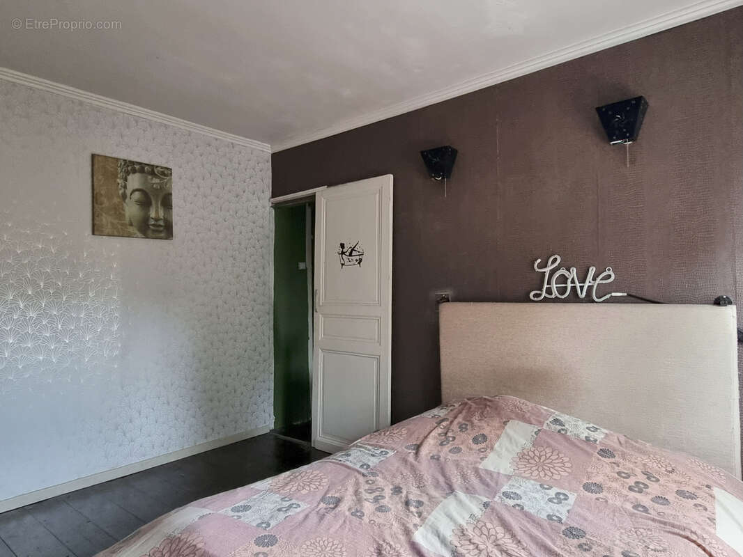 Maison à SAINT-AMAND-LES-EAUX