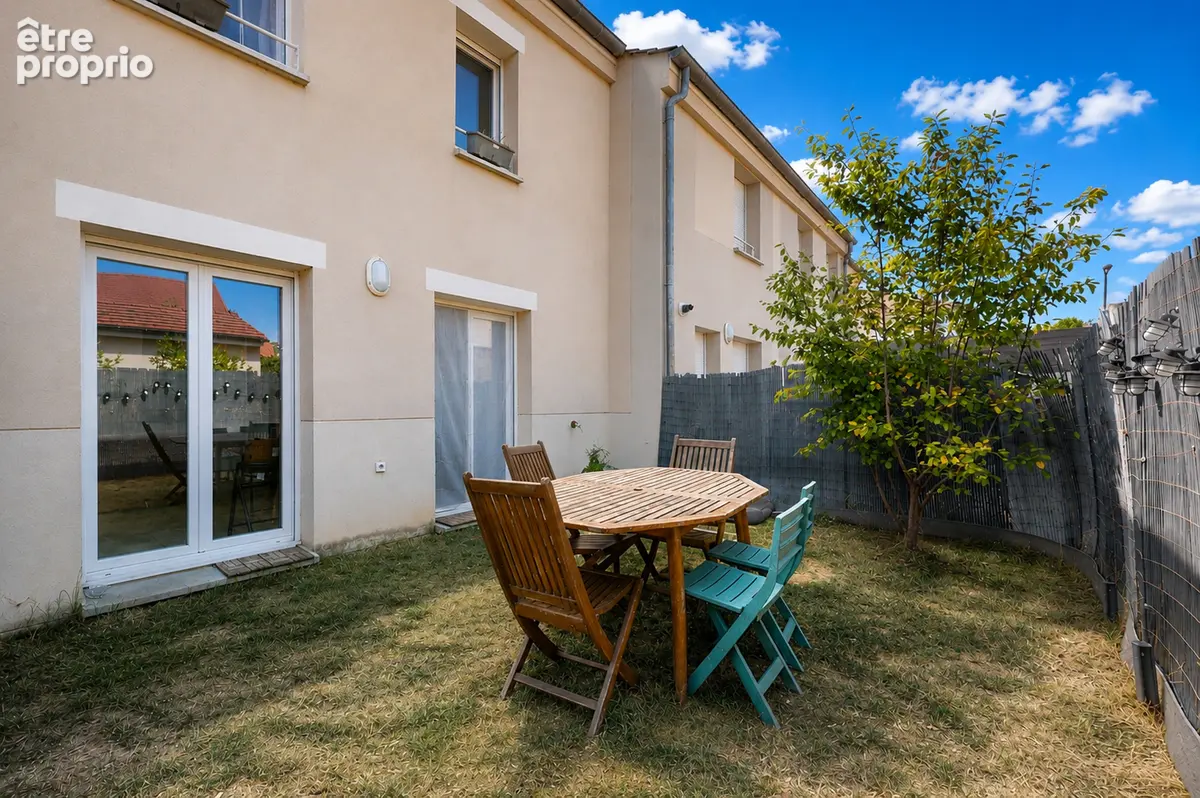 Appartement duplex 3 pieces 2 chambres avec jardin - photo 3