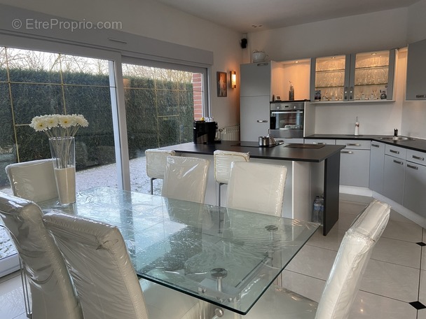 Maison à FACHES-THUMESNIL