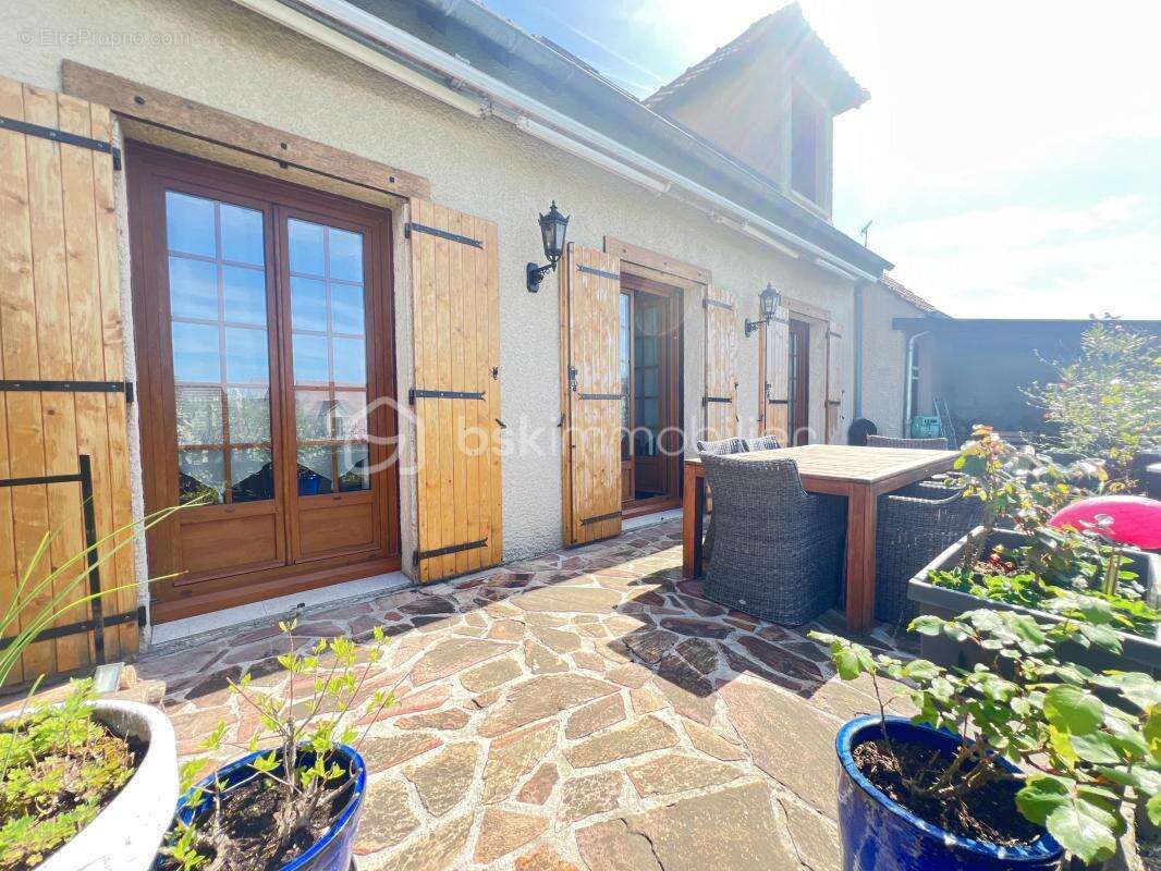 Maison à LONGJUMEAU