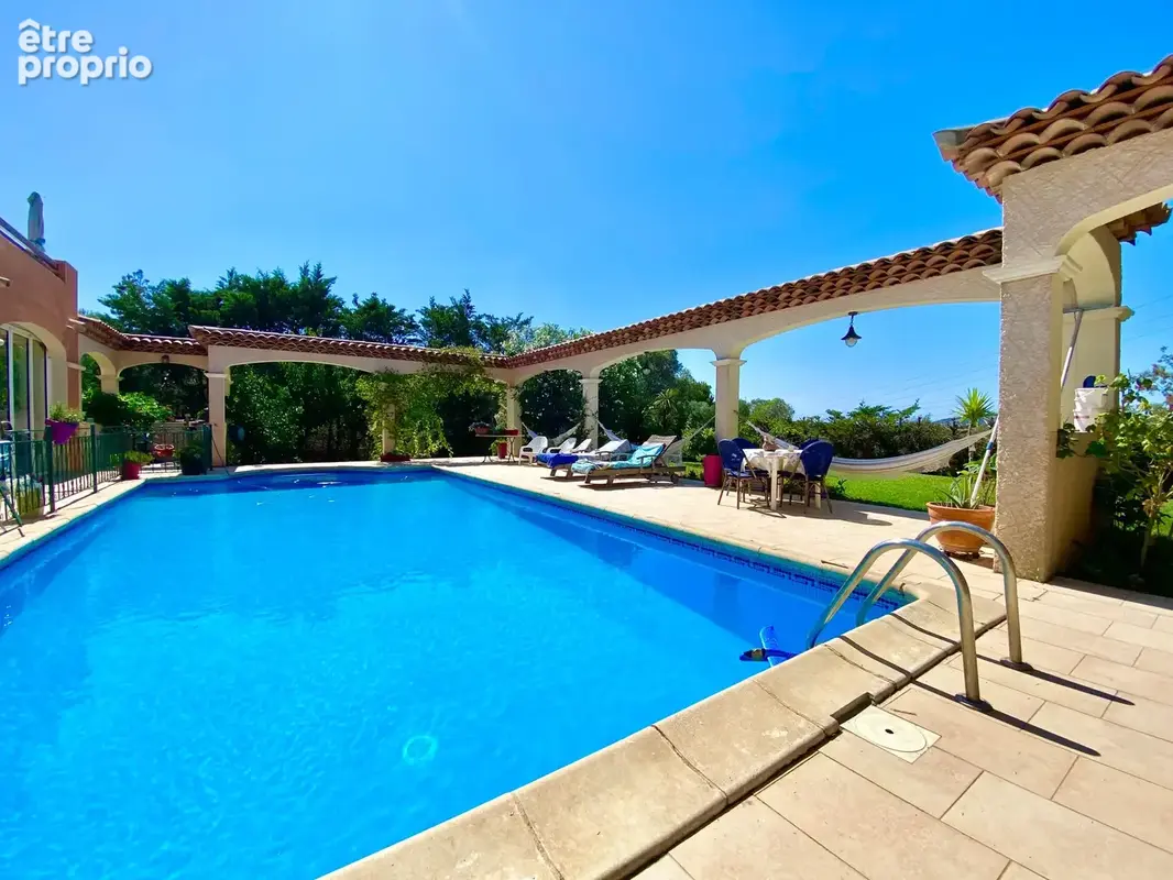 Balaruc-le-vieux, mas provençale avec piscine - photo 12