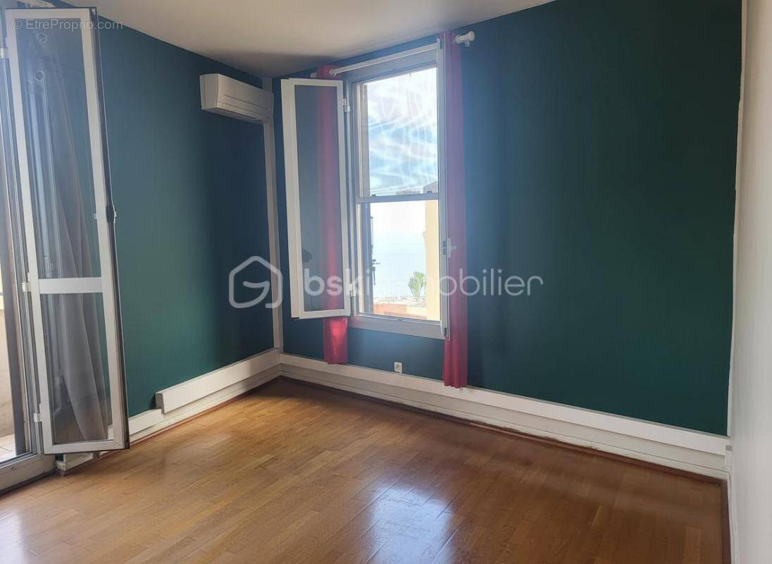 Appartement à BEAUSOLEIL