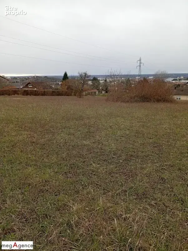 Terrain à bâtir de 2082 m² vue dégagée - photo 2