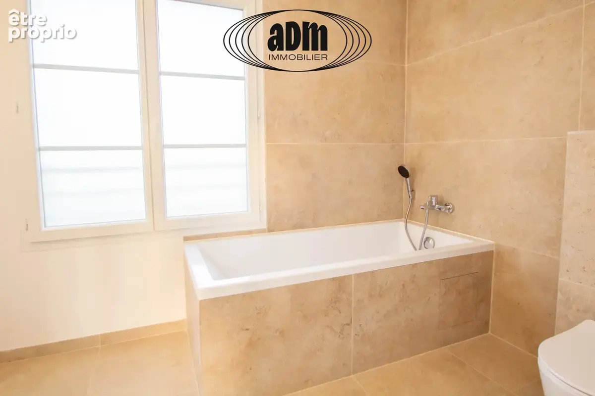Maison 125 m² à Bussy-Saint-Georges  - photo 7