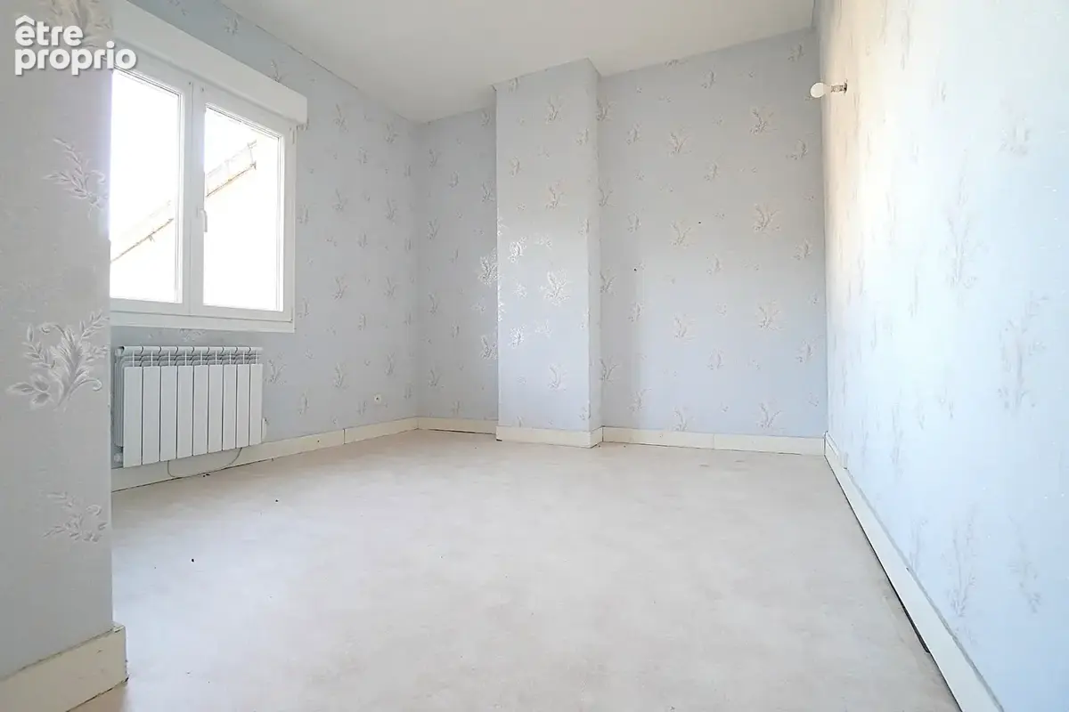 Maison Le Mans 5 pièce(s) 120 m2 3/4 chambres + garage + jardin - photo 8
