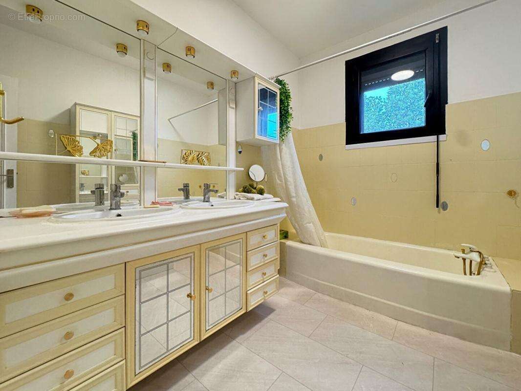 La maison qui s'adapte à votre vie : famille, professionnel, location ou investissemen - photo 4