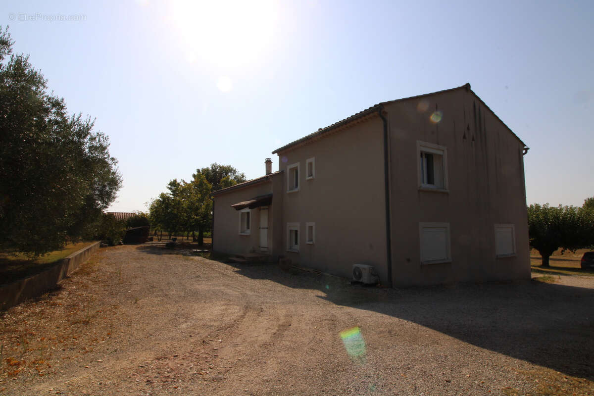 Maison à ALLEGRE-LES-FUMADES