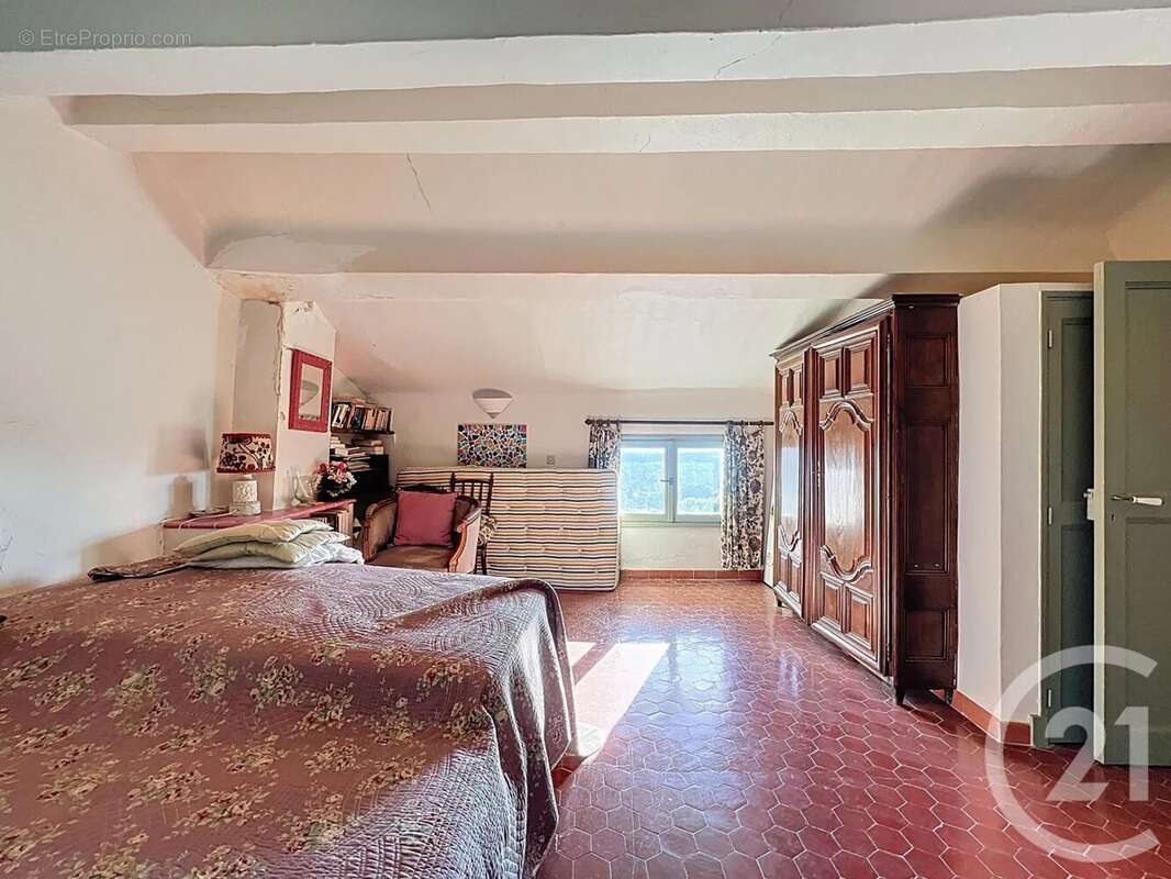 Maison 162 m² à Mougins  - photo 23