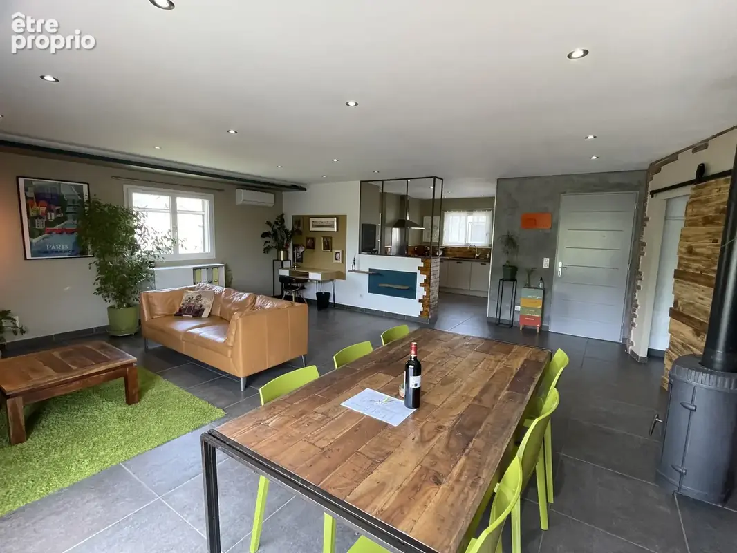 Villa  3 pièces d'une superficie de 106m2 + studio indépendant de 28m2 - photo 4