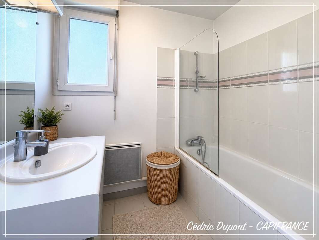 Appartement à vendre 4 pièces OZOIR LA FERRIERE (77) - dernier étage - 2 parking - photo 9