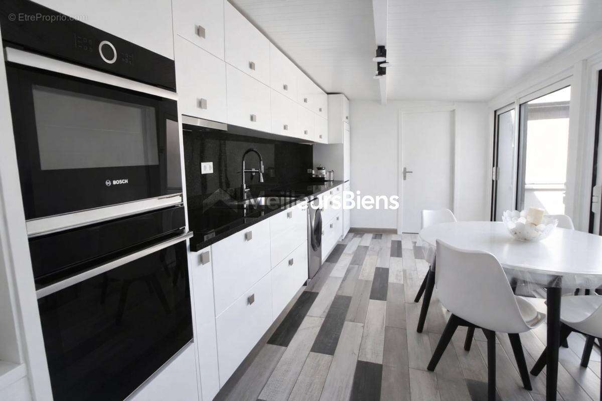 Maison à SAVIGNY-SUR-ORGE