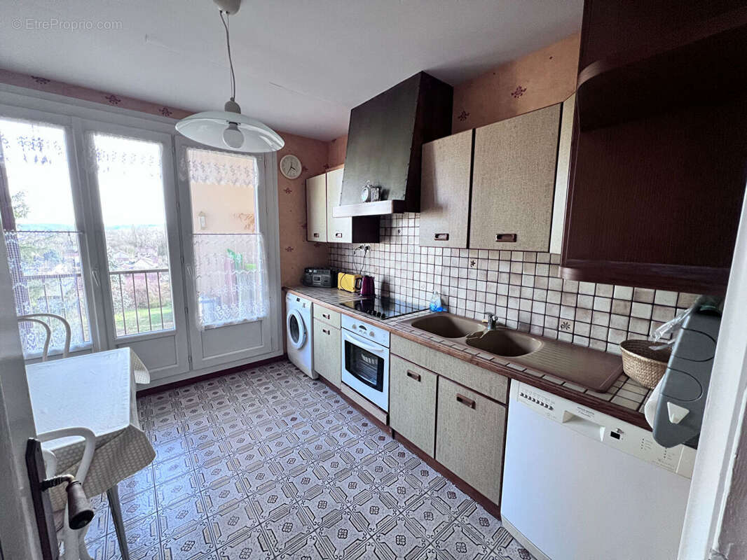 Appartement à PONT-DE-CHERUY