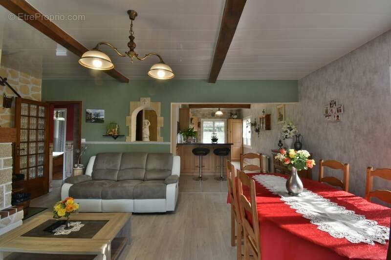 Maison à SAINT-PLANTAIRE