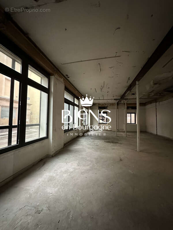 Commerce à CHALON-SUR-SAONE