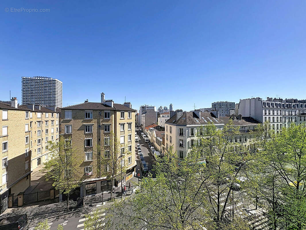 Appartement à PARIS-18E