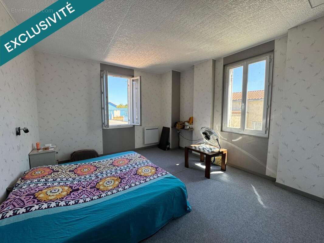 Maison 400 m² à Fauguerolles  - photo 6