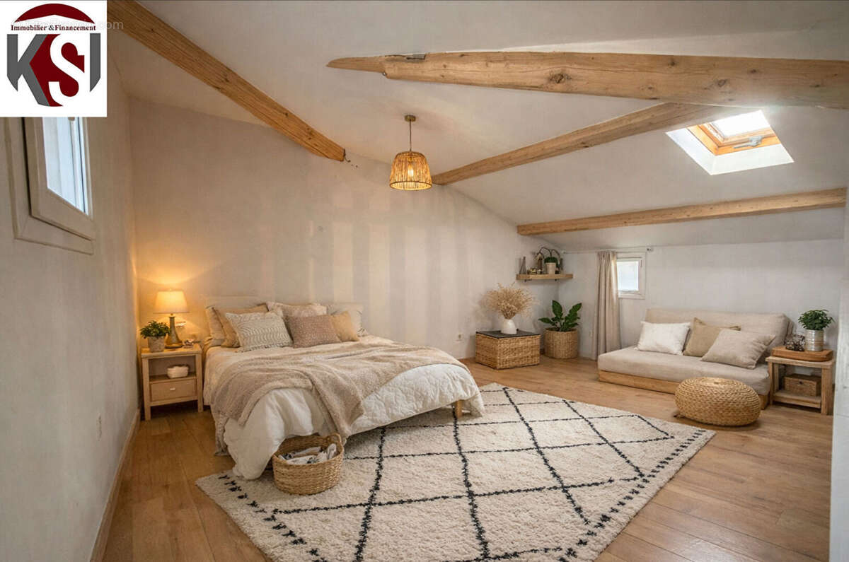 Maison à ESPARRON