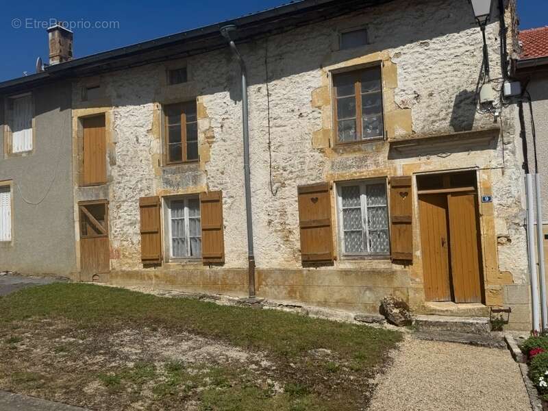 Magnifique Maison de Village à rénover. TAILLY (08) - photo 6