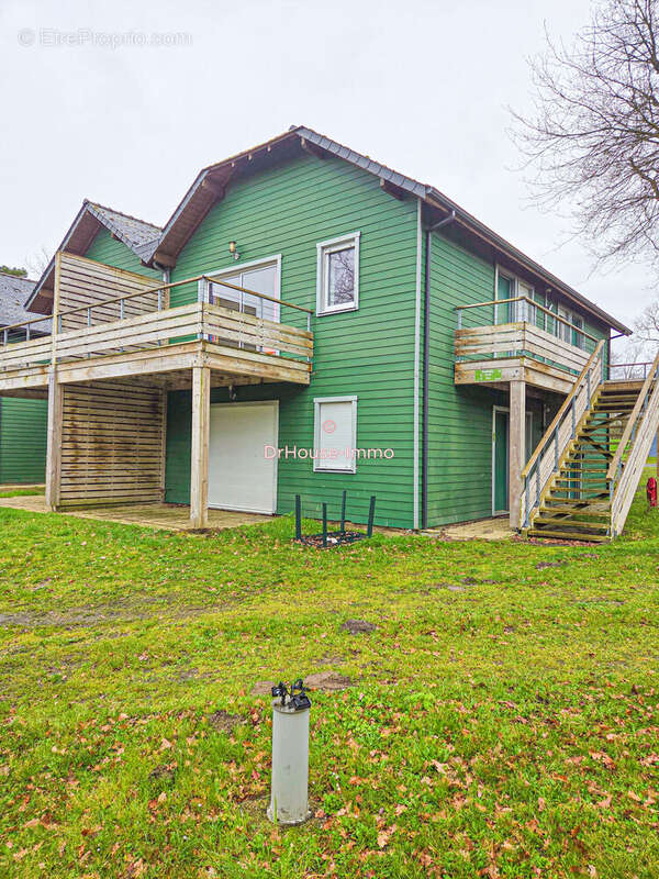 Appartement à CHAVEIGNES