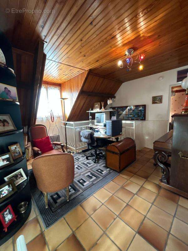 Maison à VILLEMOMBLE