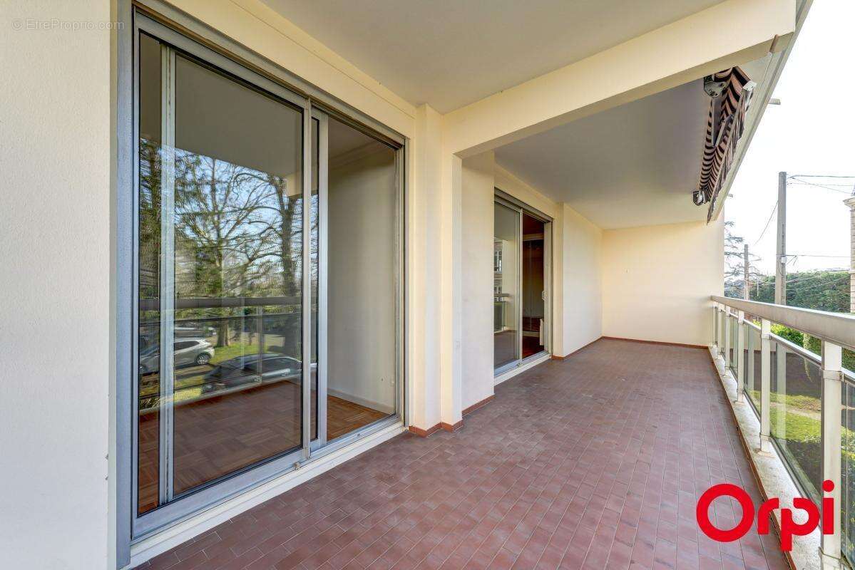 Appartement à CALUIRE-ET-CUIRE