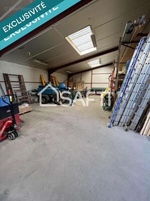 Photo 3 - Commerce à THOUARS