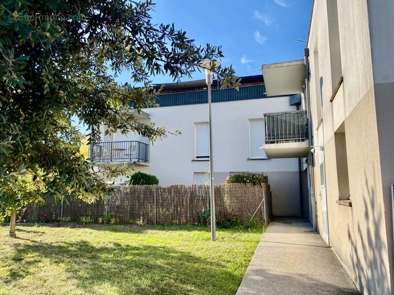 Appartement à CARBON-BLANC