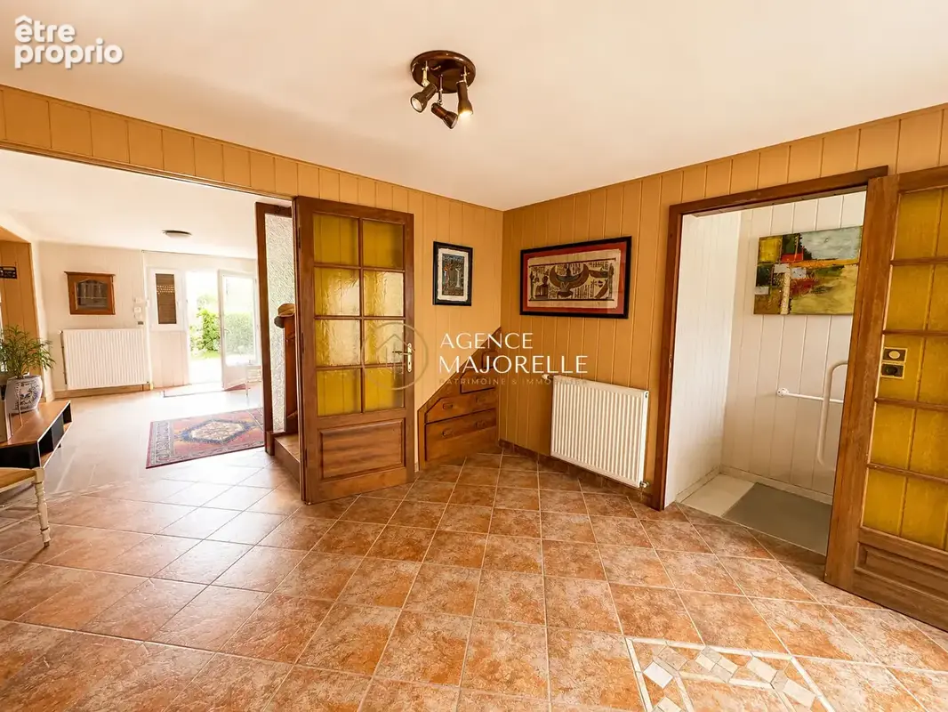 Maison de caractère avec de nombreuses dépendances ! - photo 7