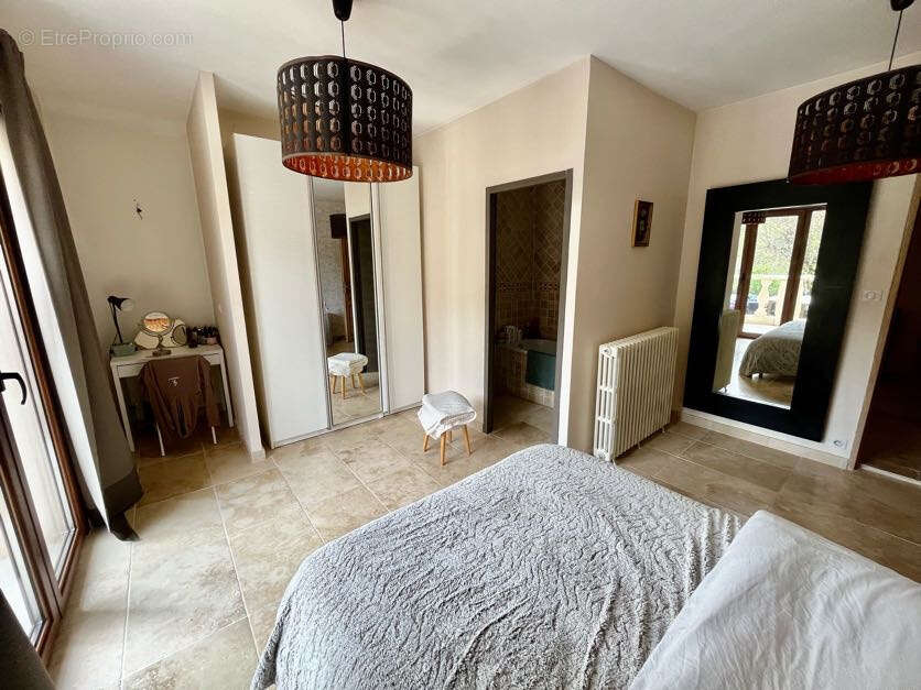 Maison à PROPIAC