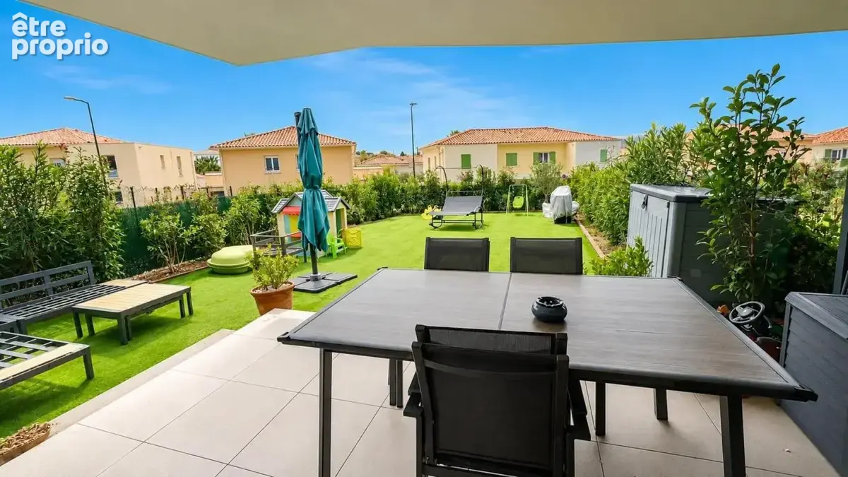 Appartement à PUGET-SUR-ARGENS