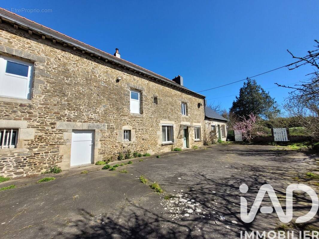 Photo 1 - Maison à PLOUASNE