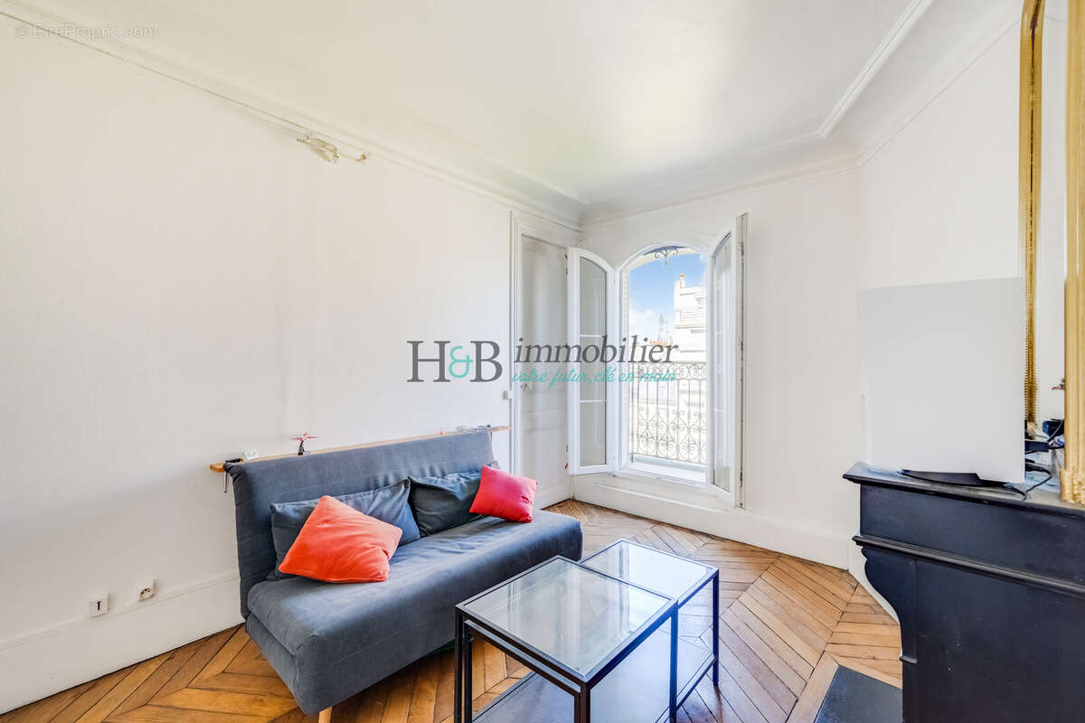 Appartement à PARIS-12E