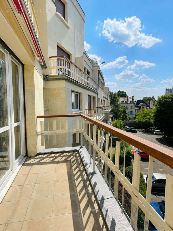 Appartement à FONTAINEBLEAU