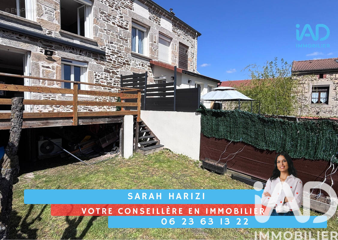 Photo 1 - Maison à SAINT-JUST-MALMONT