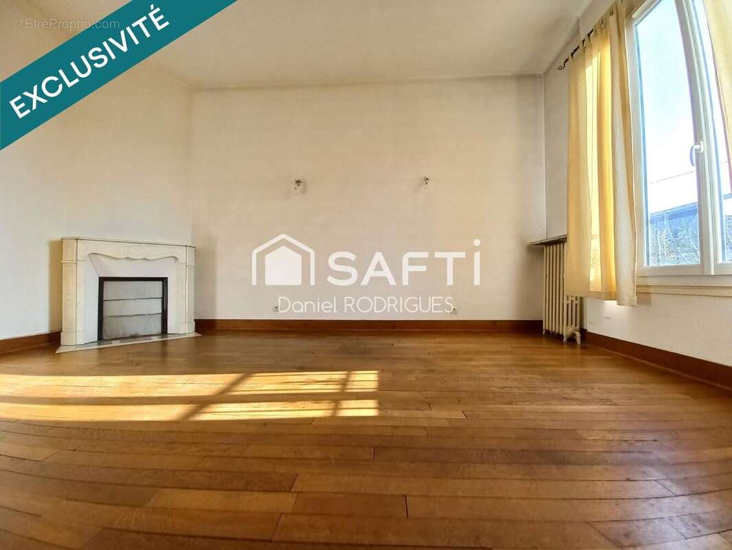 Photo 2 - Maison à GAGNY