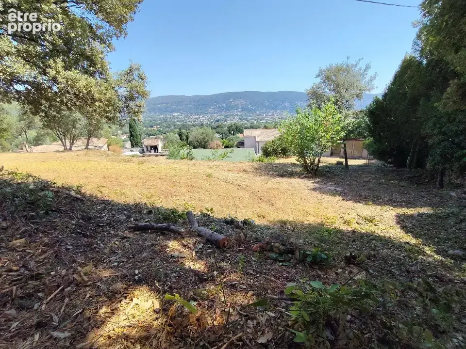 Terrain 1104 m² à Draguignan  - photo 5
