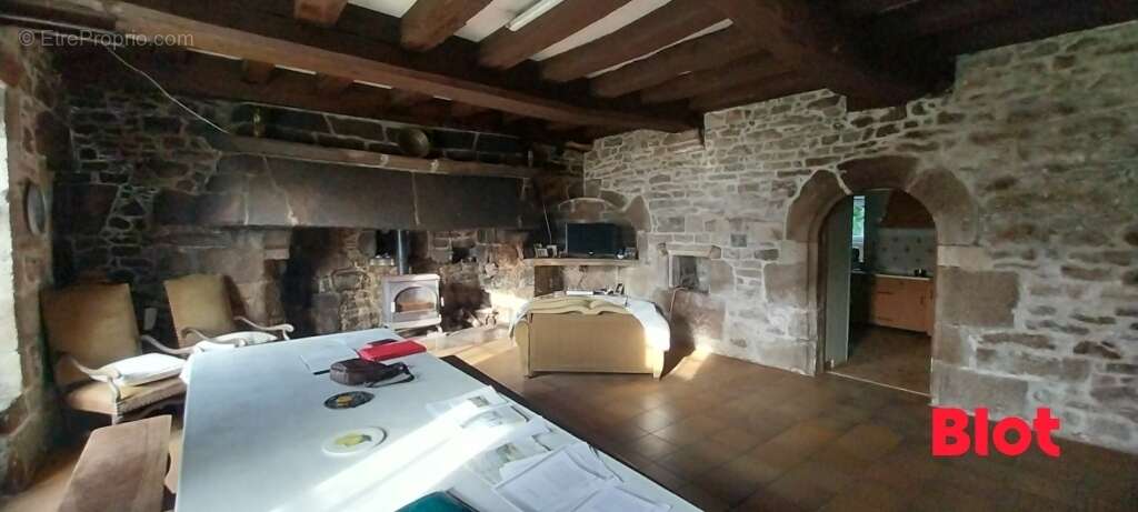 Maison à SAINT-RENAN