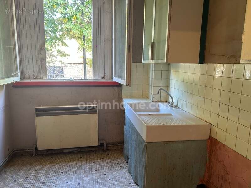 Appartement à SAINT-MAUR-DES-FOSSES