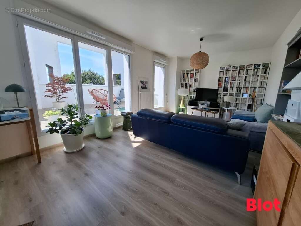 Appartement 94 m² à Rennes  - photo 2