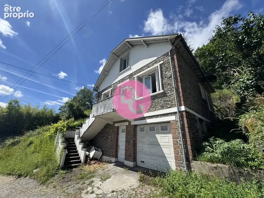 Maison à DECAZEVILLE