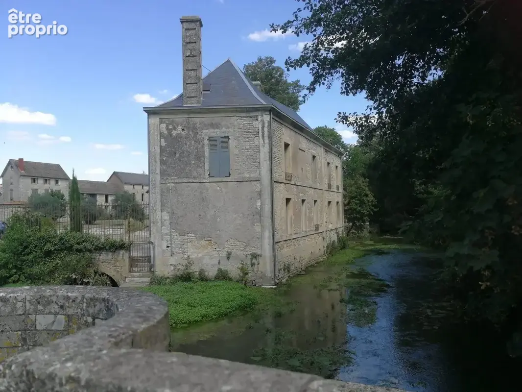 Maison de Maître de 250 m², restaurée, cadre magnifique !!! - photo 6