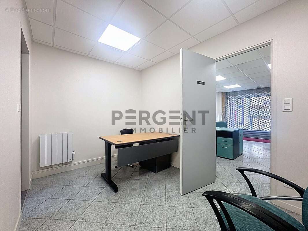 Commerce à CHARLEVILLE-MEZIERES