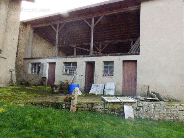 Maison 170 m² à Avricourt  - photo 2