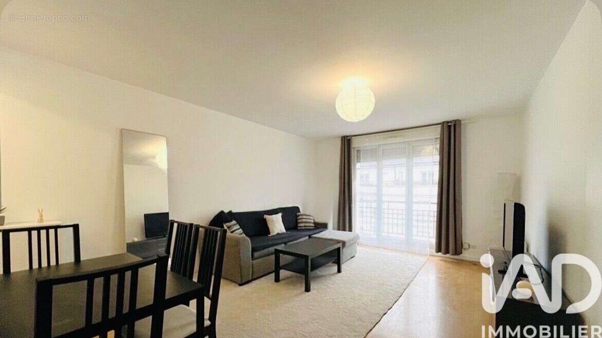 Photo 2 - Appartement à SAVIGNY-LE-TEMPLE