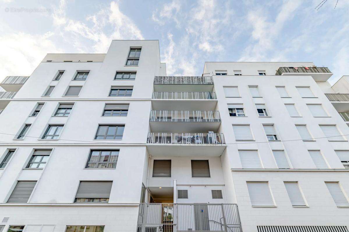 Appartement à COLOMBES