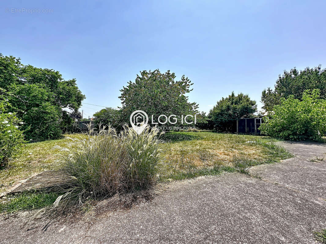 BORDES - Vente Maison T8 aux multiples possibilités à Bordes - photo 4