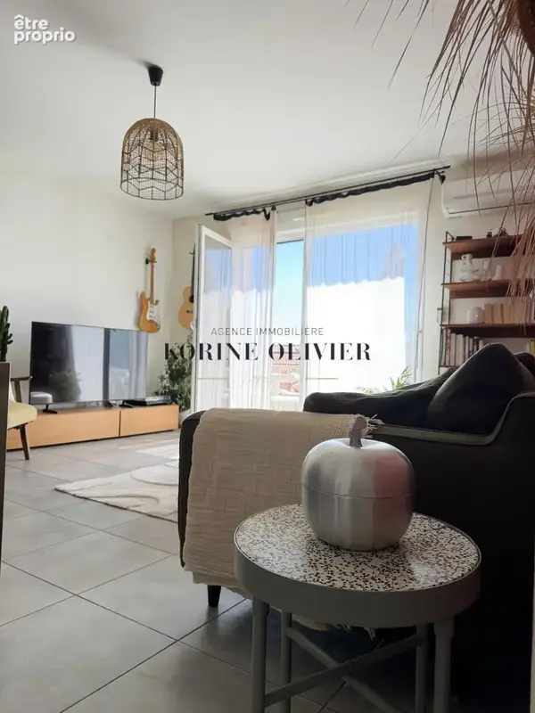 Magnifique t3 en dernier étage avec terrasse, box  et 1 parking privé - photo 5