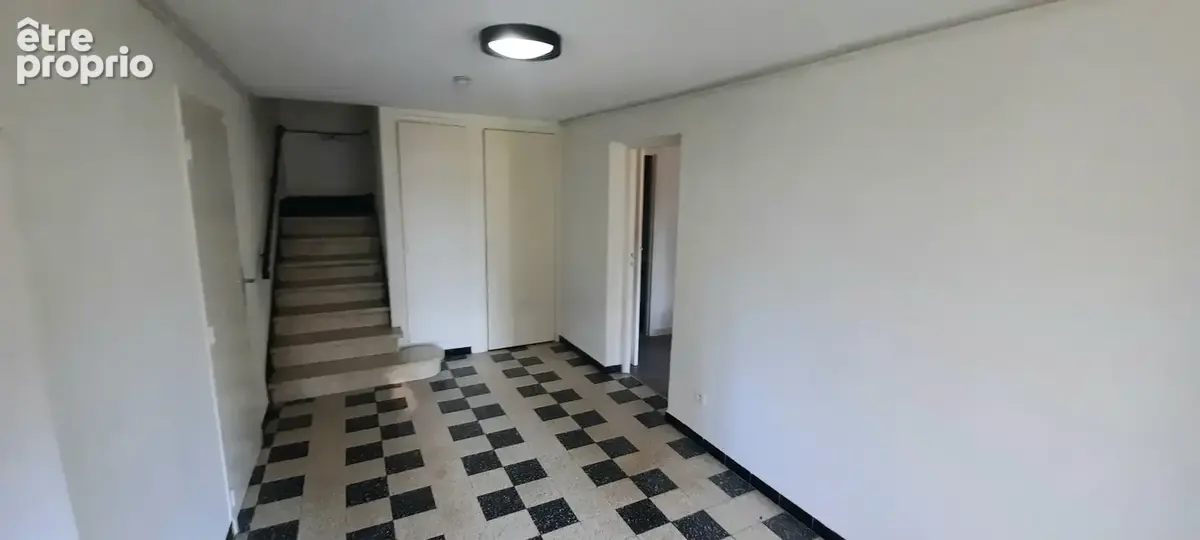 Grande batisse indépendante  composée de 2 logements loués 66 vallespir - photo 9