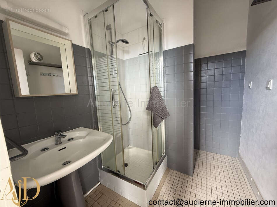 Appartement à AUDIERNE